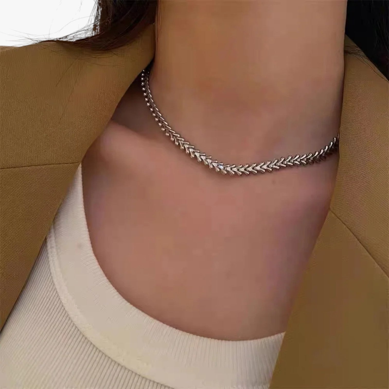 Collana Choker in acciaio inossidabile a forma di bottiglia Lana Donna - - acciaio bottiglia choker collana collana choker donna elegant womens necklaces forma inossidabile Necklace NECKLACES Necklaces for Women - Concept Palermo