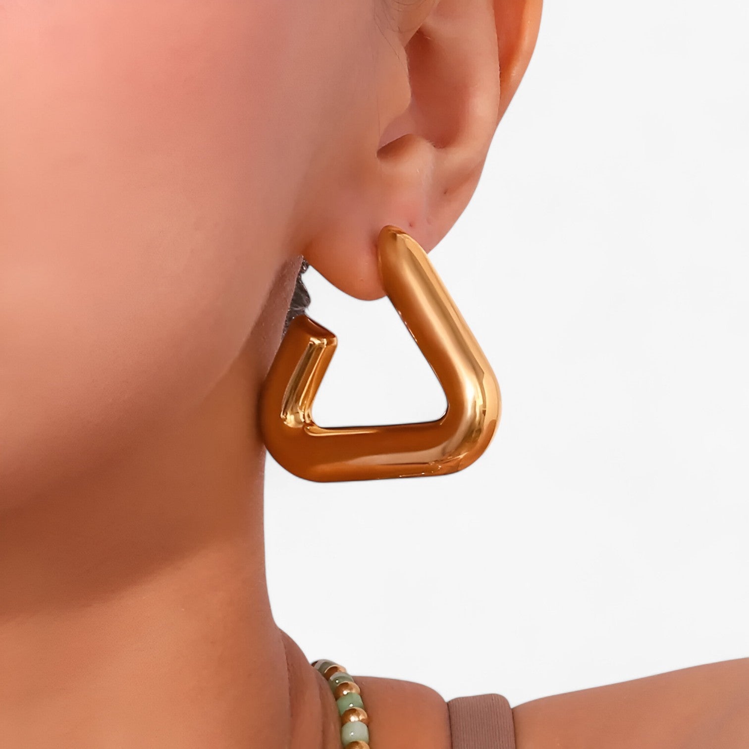 Orecchini a Triangolo Geometrico in Oro - Sostenibili Acciaio - - Accessories Jewelry acciaio EARRINGS geometrico jewelry orecchini orecchini triangolo sostenibili triangolo - Concept Palermo