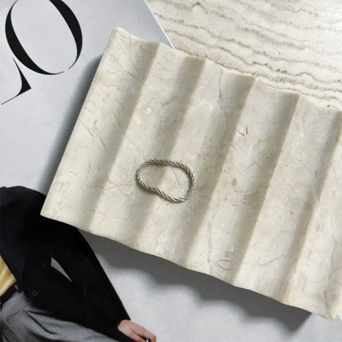 Vassoio in Pietra Fluted Sofisticato Trasforma la Tua Casa con Eleganza Naturale - Bianco - Bathroom casa Ceramics Decor eleganza fluted home & garden naturale pietra sofisticato trasforma - Concept Palermo