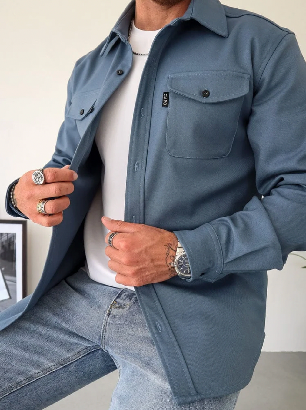 Elegante Overshirt da Uomo con Pratiche Tasche sul Petto