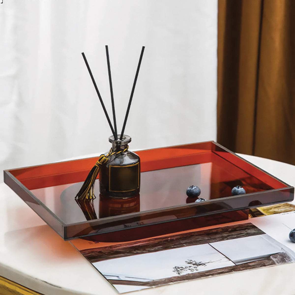 Servitore in Acrilico: Trasforma il Tuo Arredamento e Arricchisci la Tua Esperienza di Intrattenimento Uomo - - acrilico arredamento arricchisci Decor esperienza home & garden intrattenimento Kitchen servitore servitore acrilico Tableware - Concept Palermo