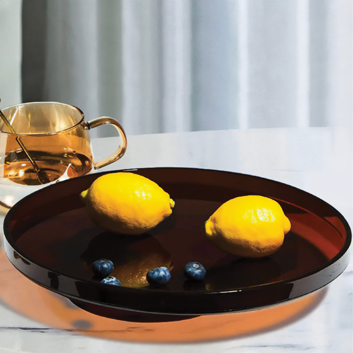 Servitore in Acrilico: Trasforma il Tuo Arredamento e Arricchisci la Tua Esperienza di Intrattenimento Uomo - - acrilico arredamento arricchisci Decor esperienza home & garden intrattenimento Kitchen servitore servitore acrilico Tableware - Concept Palermo