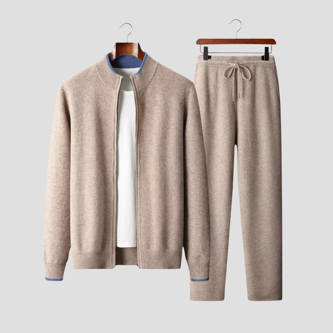 Set Lounge da Uomo in Lana Merino Due Pezzi Morbido Comfort - Beige - ab Casual Outfit Chic Ensemble Comfortable Loungewear Cozy Evenings due pezzi Fall Fashion Home Relaxation lana merino Merino Wool set lounge uomo Stylish Joggers Winter Wear Wool Lounge Set - Concept Palermo