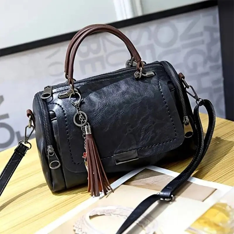 PAULIEN - Borsa a tracolla con frange per donne: grande capacità, design alla moda - nero - alla Bags borsa capacità design donne frange handbags moda Shoulder Bags women bags - Concept Palermo