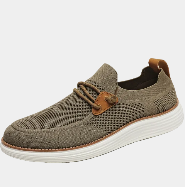 Sneakers da uomo con tomaia traforata