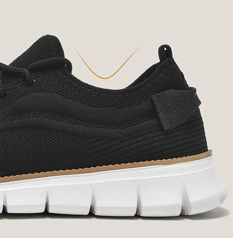 Sneakers da uomo in maglia con lacci