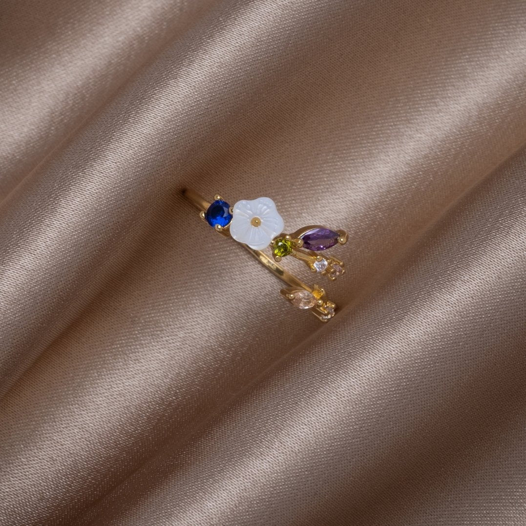 Anello da uomo Antira Blossom, in acciaio inossidabile, per uso quotidiano - - Adjustable Adjustable jewelry anello anello antira Animal&nature antira AV5&6 AV7 AV7+W AV7+W+AUG23 AV7+W+AUG23+SEP23 Best-SellingQ322 BestsellingQ123 BestsellingQ422 blossom CC ColouredStones EverydayEssential GLAMOROUS Gold Goldplated HYPOALLERGENIC jewelry LPRINGS Nature newarrivalsaugust pink price29 Ring Special&Wedding Summeredit TNMarch uomo - Concept Palermo