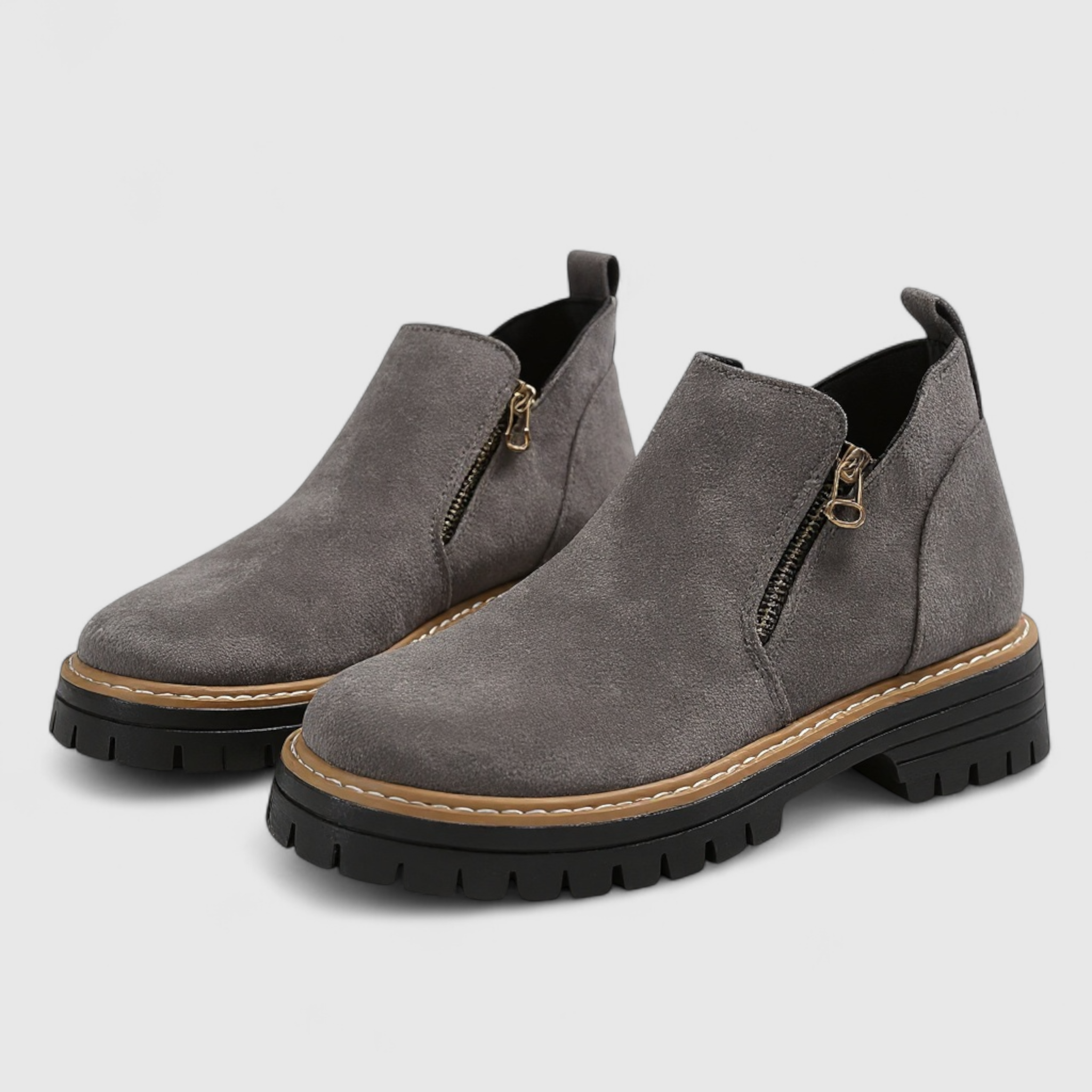 Stivaletti Donna con Punta Rotonda e Cerniera - Grigio - calzature femminili cerniera chiusura cerniera comfort design ergonomico donna impermeabile moda donna punta punta rotonda rotonda soletta antiscivolo stile stile versatile stivaletti stivaletti donna stivali da donna tacco quadrato - Concept Palermo