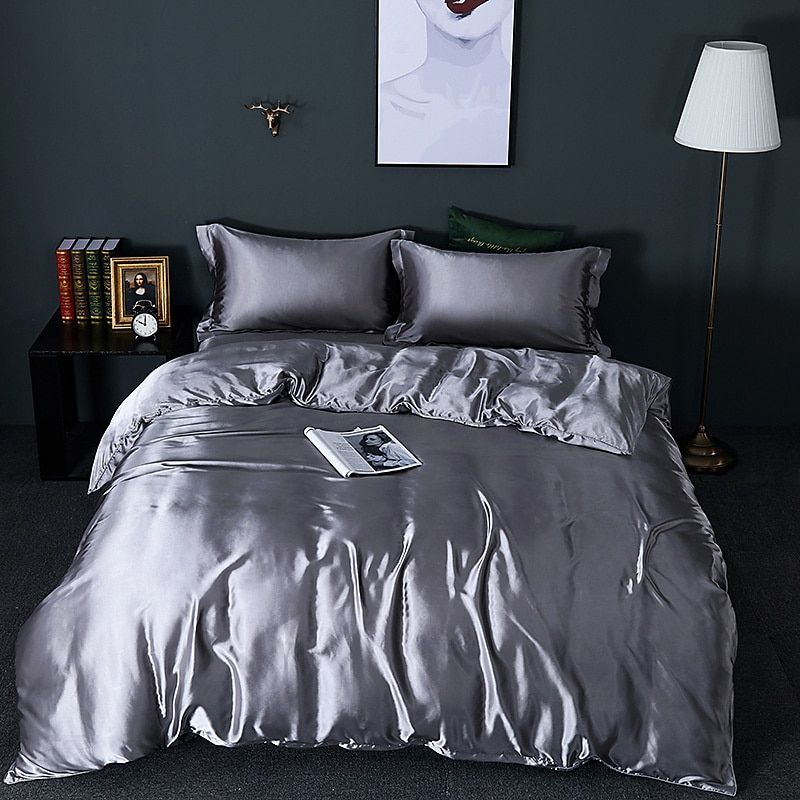 Set Copripiumino Matrimoniale 4 Pezzi in Raso/Seta Lusso per Uomo, 2 Federe e Lenzuolo - Argento scuro - Beddengoed Bedding bedsheets copripiumino federe home & garden Kussensloop Laken lenzuolo new_for_google_may pezzi pezzi seta raso Sale Satijn seta - Concept Palermo