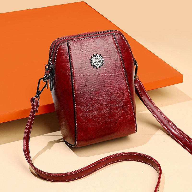 LeatherBag™ - Custodia per cellulare Pelle - Rosso - Bags cellulare custodia leatherbag pelle Shoulder Bags women bags womens wallet - Concept Palermo