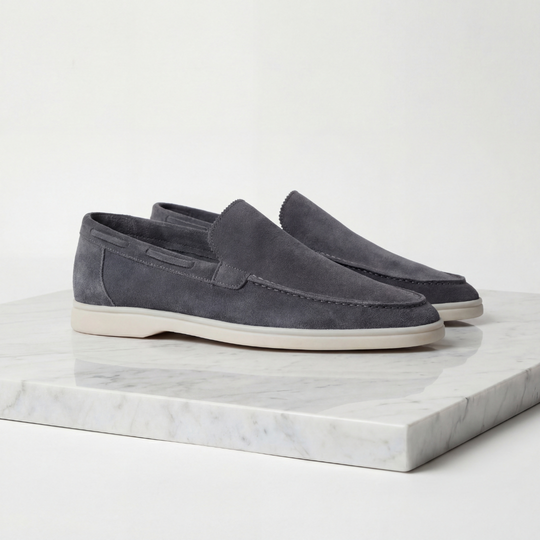 Mocassini Scamosciati Uomo: L'Eleganza Versatile per Ogni Look