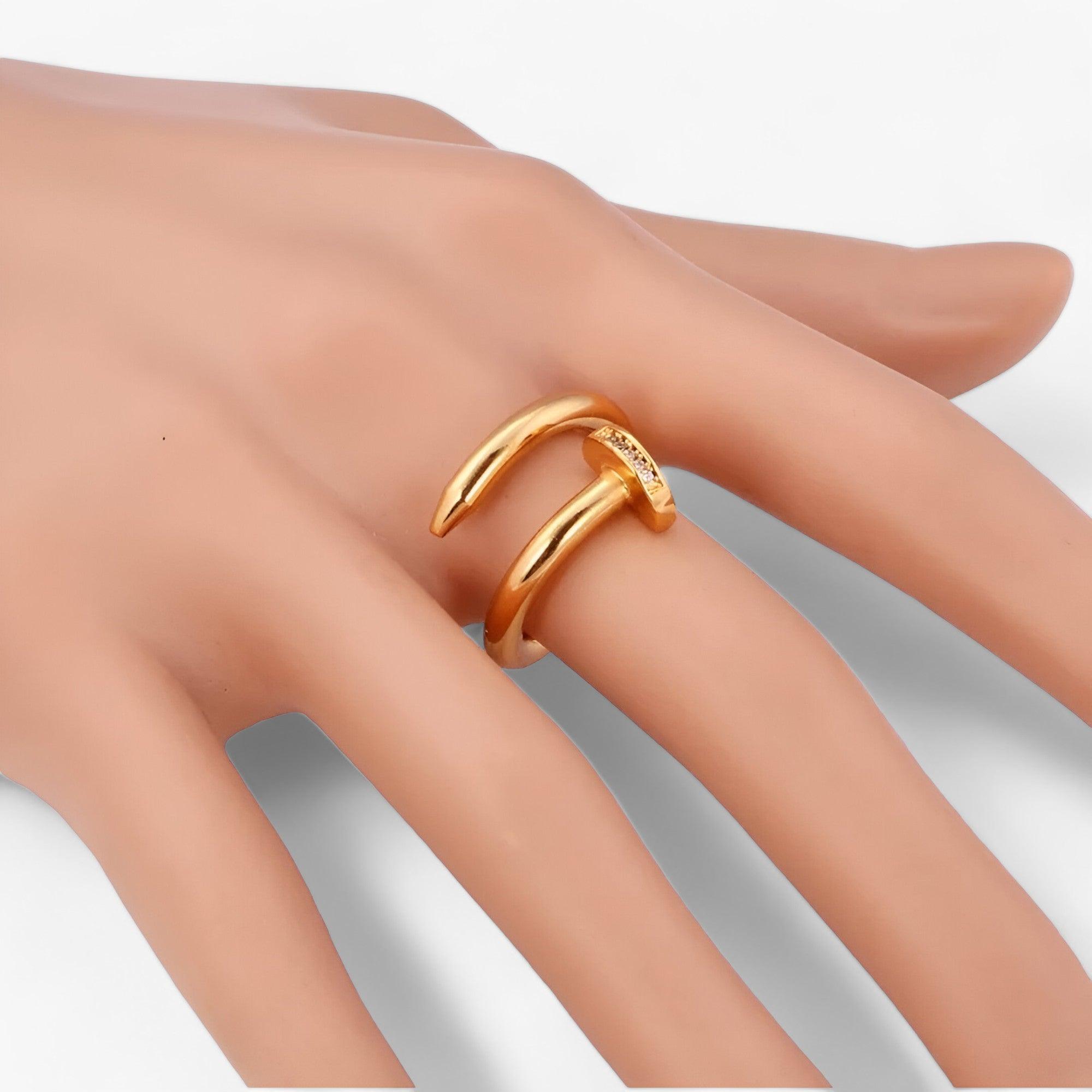 Anello con chiodo - Per uno stile trendy e versatile Donna - - anello anello chiodo chiodo donna jewelry Rings stile trendy versatile womens ring - Concept Palermo