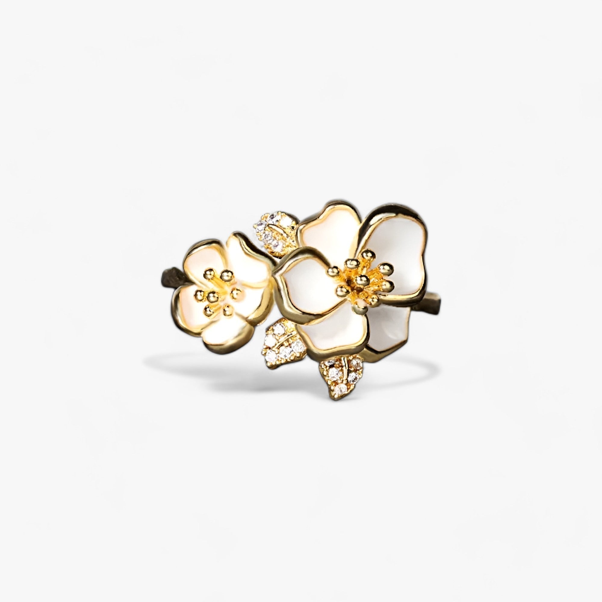 Anello di Fiori Bianchi - Un Tocco di Delicata Bellezza Donna - - 5g 925 anello anello fiori Anniversary bellezza Bezel Setting bianchi Classic Cocktail Ring delicata donna fiori jewelry Mainland China No plant silver Sterling Third Party Appraisal Women Zircon - Concept Palermo