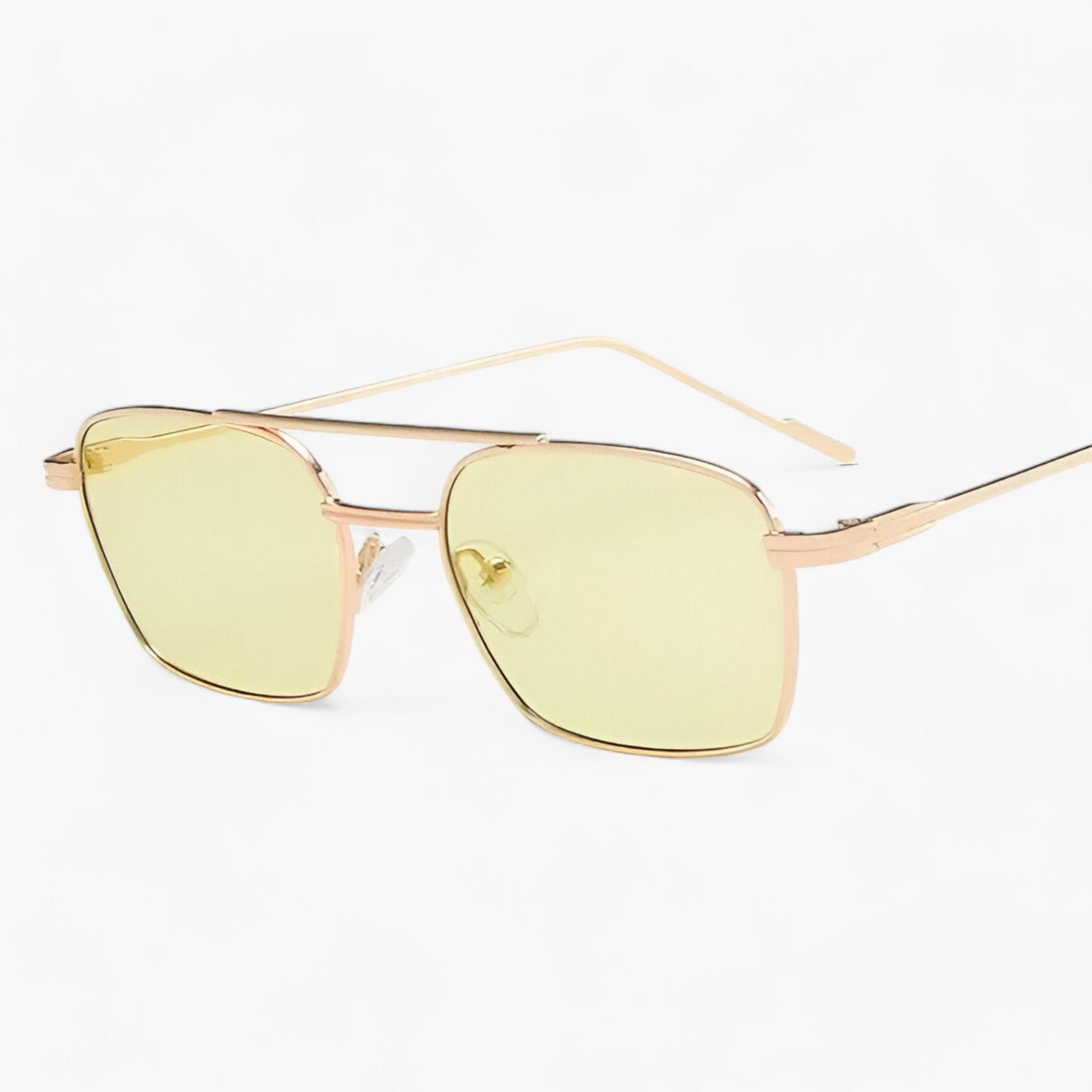 Occhiali da sole vintage in metallo: ideali per proteggere gli occhi - Verde oro - ADULT ALLOY EYEWEAR ideali Mainland China metallo NONE occhi occhiali occhiali sole Polycarbonate proteggere Rectangle sole sunglasses WOMEN - Concept Palermo