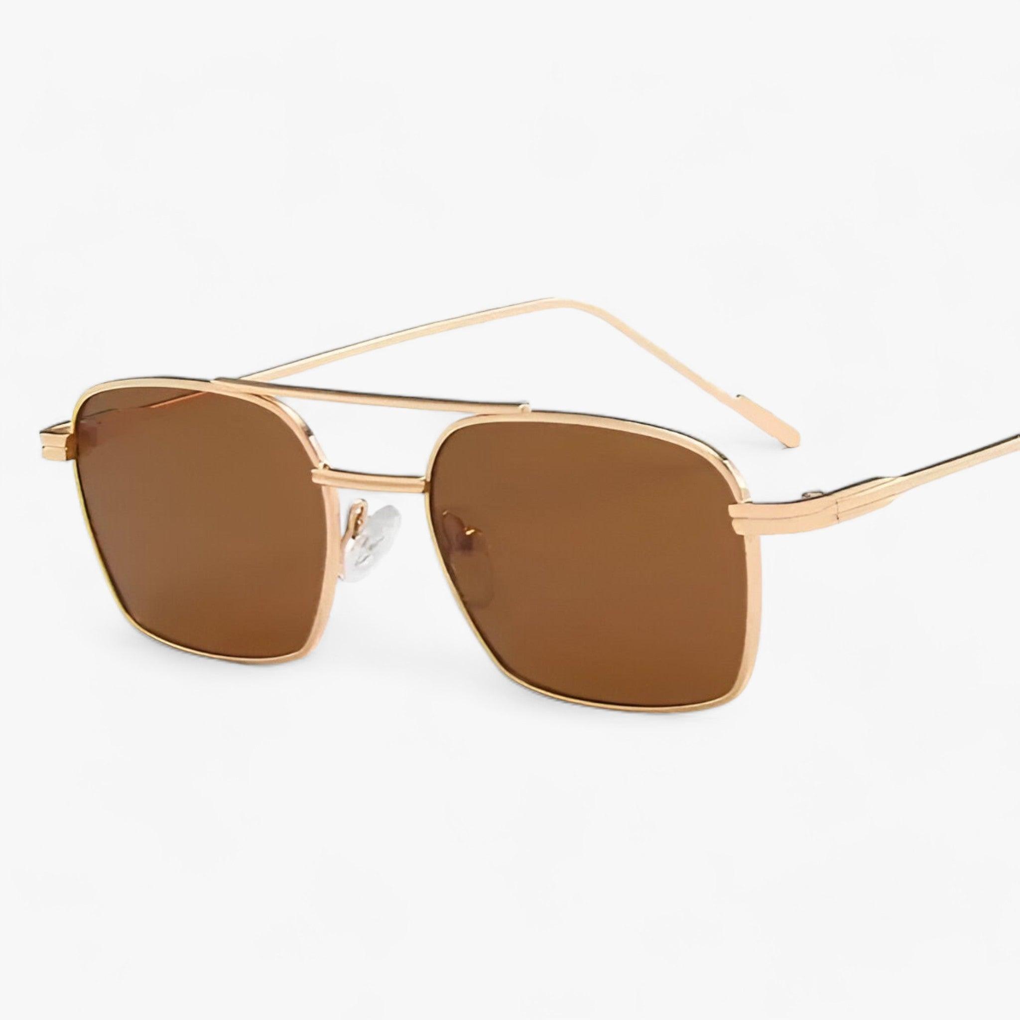Occhiali da sole vintage in metallo: ideali per proteggere gli occhi - Tè dorato - ADULT ALLOY EYEWEAR ideali Mainland China metallo NONE occhi occhiali occhiali sole Polycarbonate proteggere Rectangle sole sunglasses WOMEN - Concept Palermo