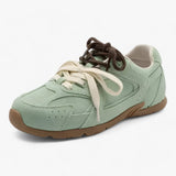 Klassiske sneakers i ægte læder med retro charme til kvinder