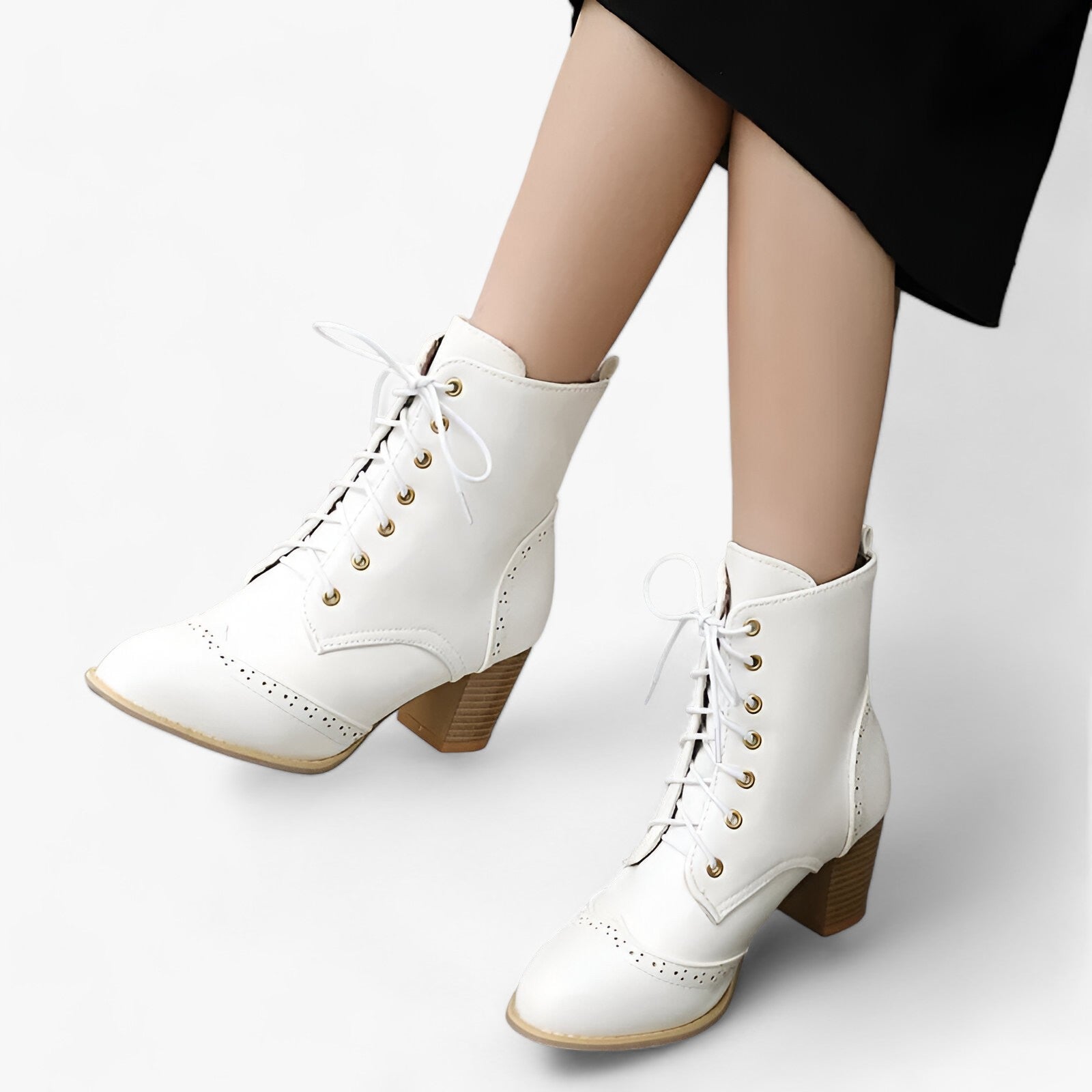 Stivaletti per Donna in Marrone, Nero e Bianco - Chic e Versatili - - chic donna schoenen shoes stivaletti stivaletti donna versatili - Concept Palermo