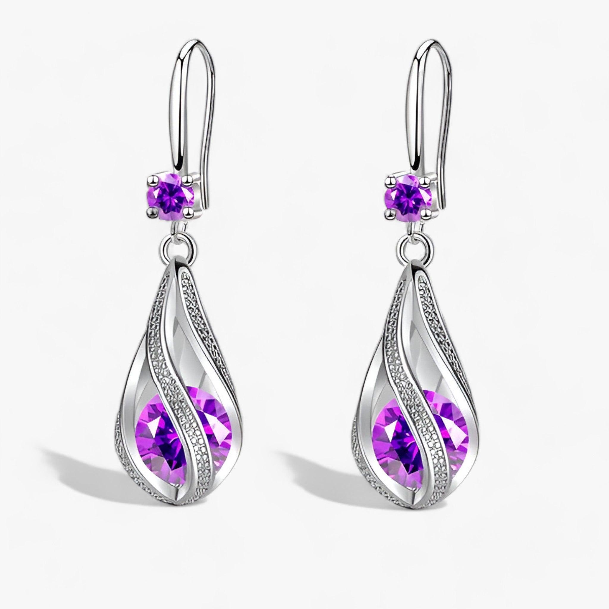 Orecchini in argento - Valorizzate il vostro look con cristalli scintillanti Donna - Viola - 5g 65054 925 Classic cristalli donna drop earrings Fine Geometric jewelry look Mainland China Modyle No NONE orecchini party scintillanti silver Sterling valorizzate vostro Women - Concept Palermo