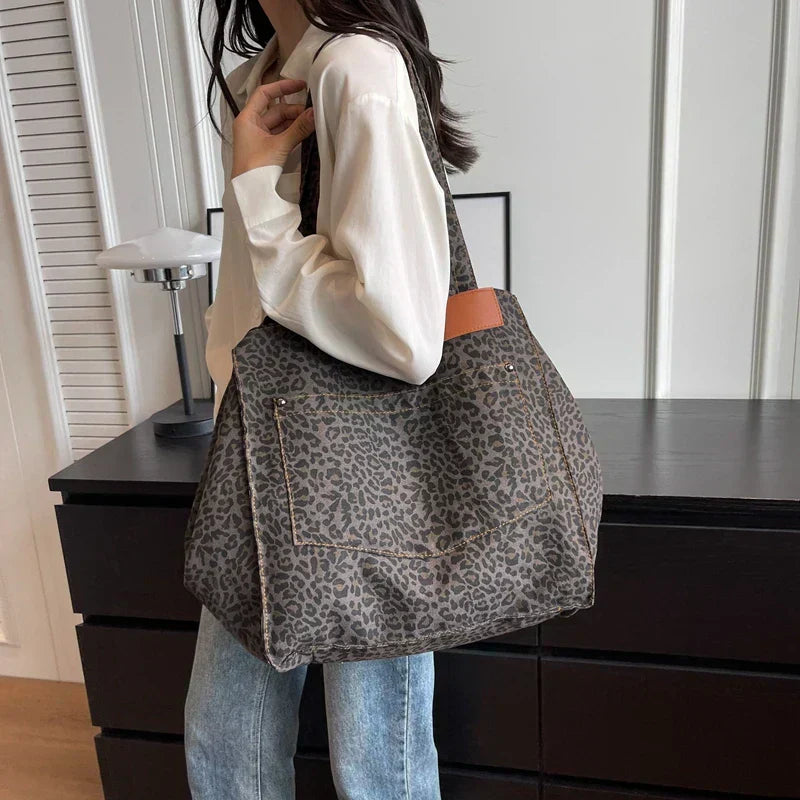 Savannah - grande borsa da tela oversize con stampa leopardata Donna - - bag bags borsa donna handbags leopardata oversize savannah stampa tela women Women's handbags - Concept Palermo