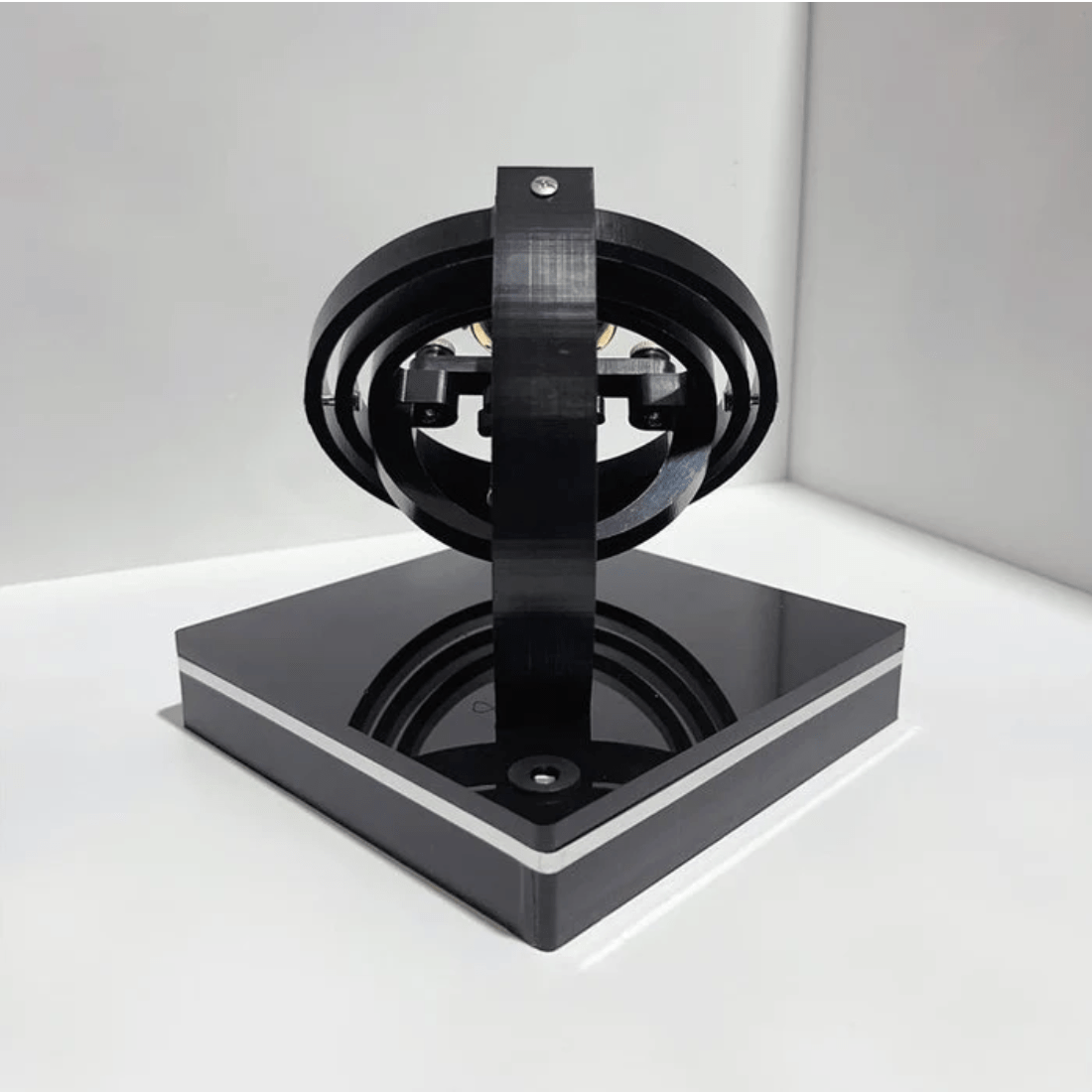 Orologio a carica automatica - Un pezzo da novanta per i vostri interni Oro Uomo - - automatica carica interni novanta orologio orologio a carica automatica - un pezzo da novanta per i vostri interni!- € orologio carica pezzo watch winder watches - Concept Palermo