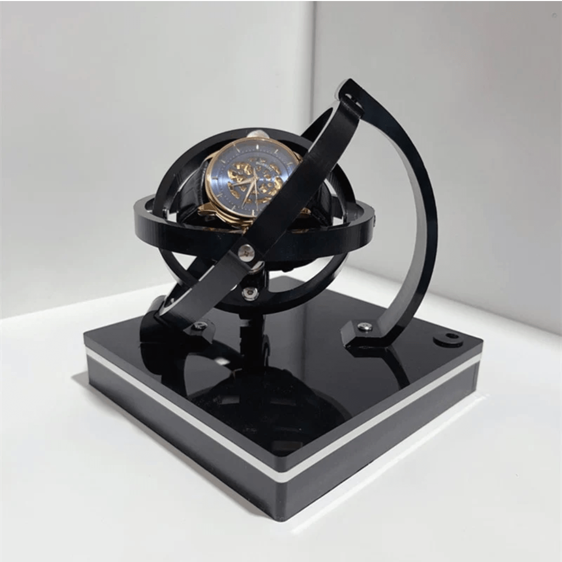 Orologio a carica automatica - Un pezzo da novanta per i vostri interni Oro Uomo - - automatica carica interni novanta orologio orologio a carica automatica - un pezzo da novanta per i vostri interni!- € orologio carica pezzo watch winder watches - Concept Palermo