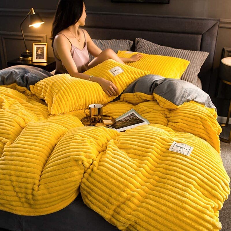 Piumone Invernale Uomo Caldo e Morbido in Microfibra, Tutte le Taglie - Giallo - Bedding Bedroom Blankets caldo caldo piumone Duvet Duvetcover Home home & garden Interior invernale new_for_google Pillow piumone Populair-tag uomo - Concept Palermo
